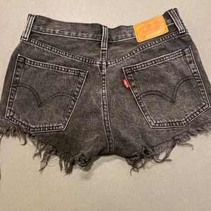 Black, nearly brand new Levi 501 shorts!